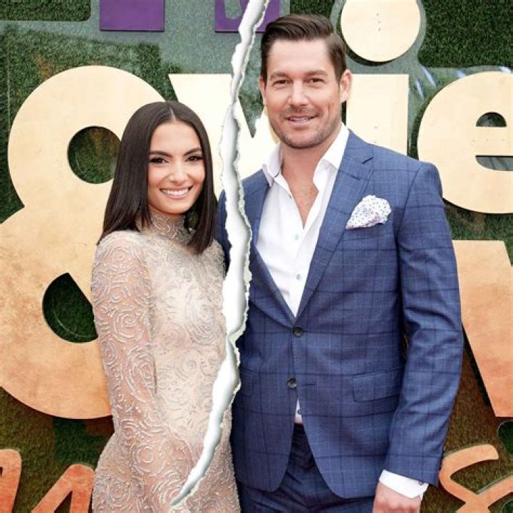 Adam Conover’s Girlfriend: Who is Adam Conover Dating?