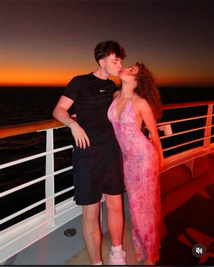 Alena Belyaeva’s Boyfriend: Who is Alena Belyaeva Dating?