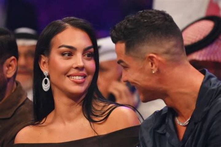 Cristiano Ronaldo’s Girlfriend: Who is Cristiano Ronaldo Dating?