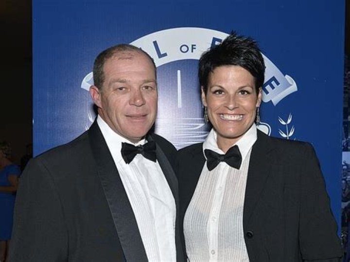 Dennis Waterman’s Wife: Who is Dennis Waterman Dating?