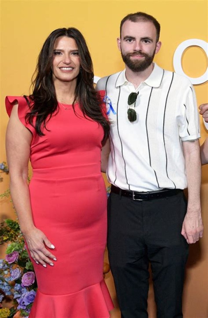 Who is James Conner Dating – James Conner's Girlfriend & Exes