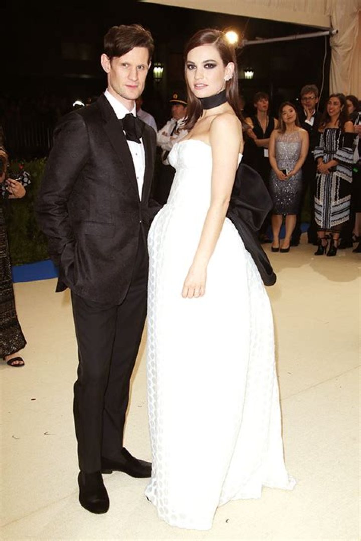 Who is Ross Smith Dating – Ross Smith's Girlfriend & Exes