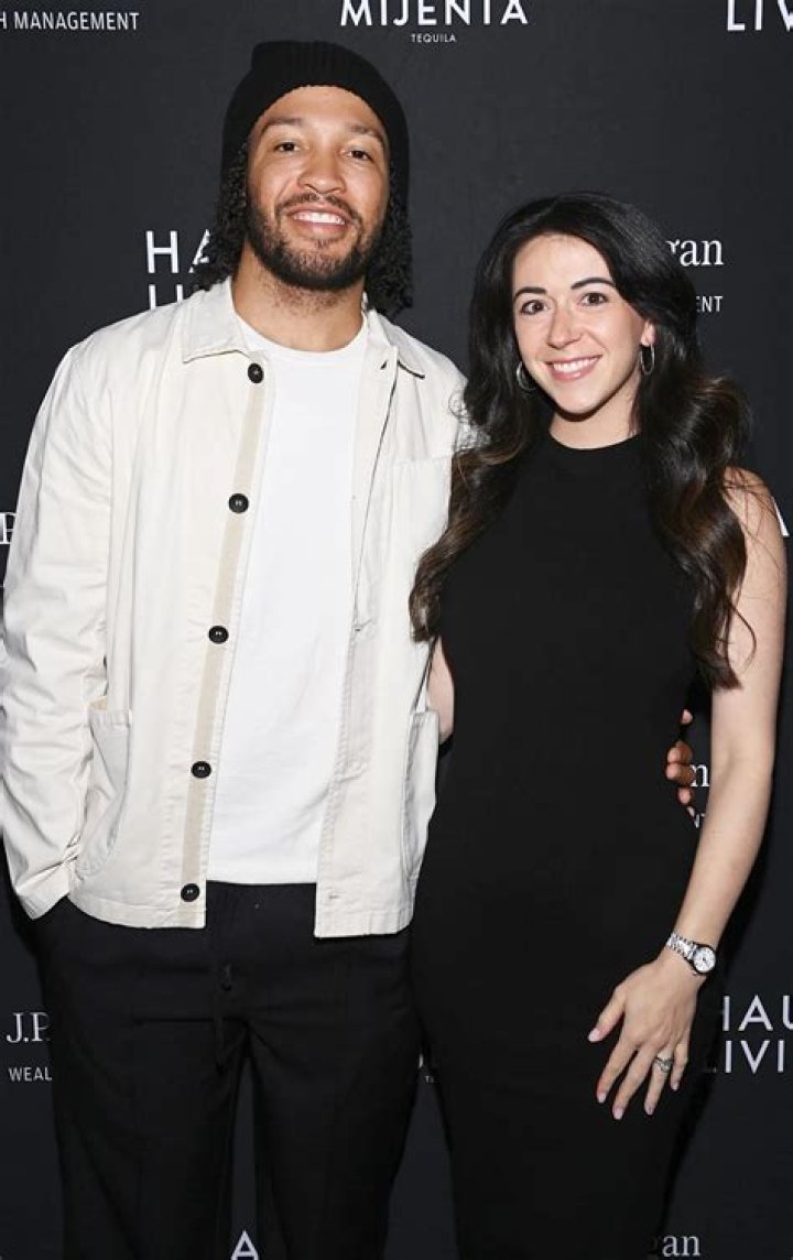 Who is Russell Brunson Dating – Russell Brunson's Wife & Exes