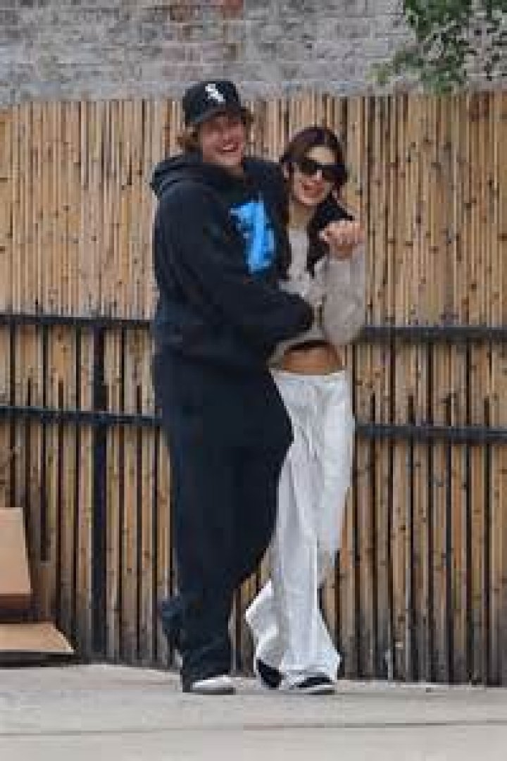 Sai Bennett’s Boyfriend: Who is Sai Bennett Dating?