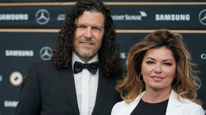 Who is Shania Twain Dating – Shania Twain's Husband & Exes