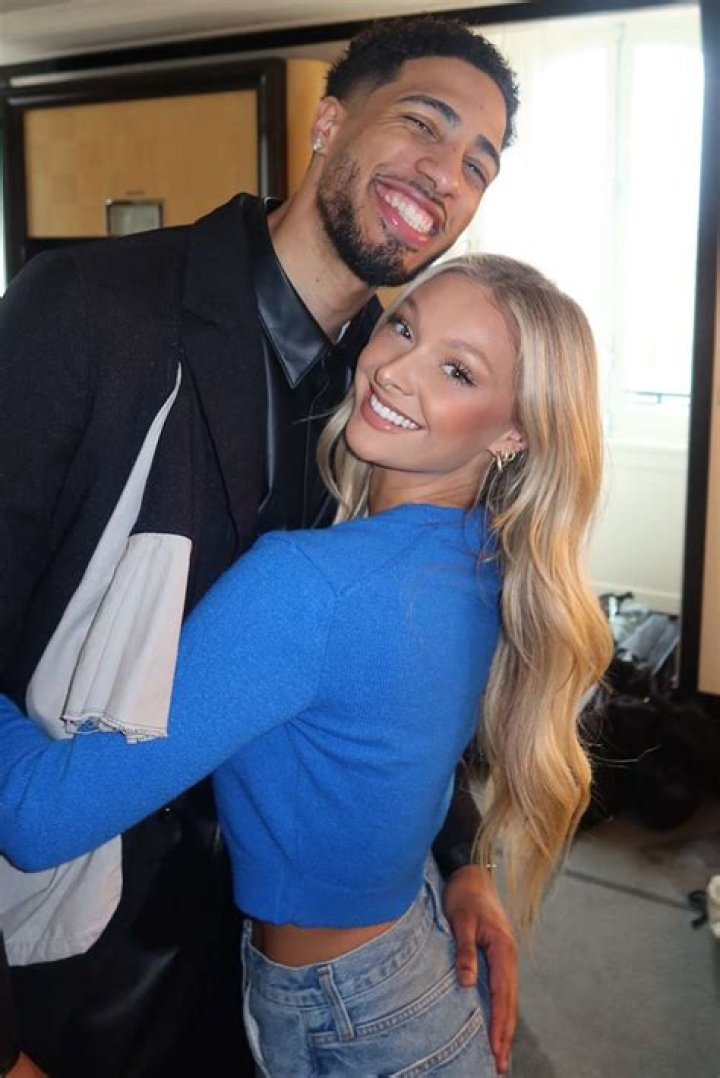 Sophia Fone’s Girlfriend: Who is Sophia Fone Dating?