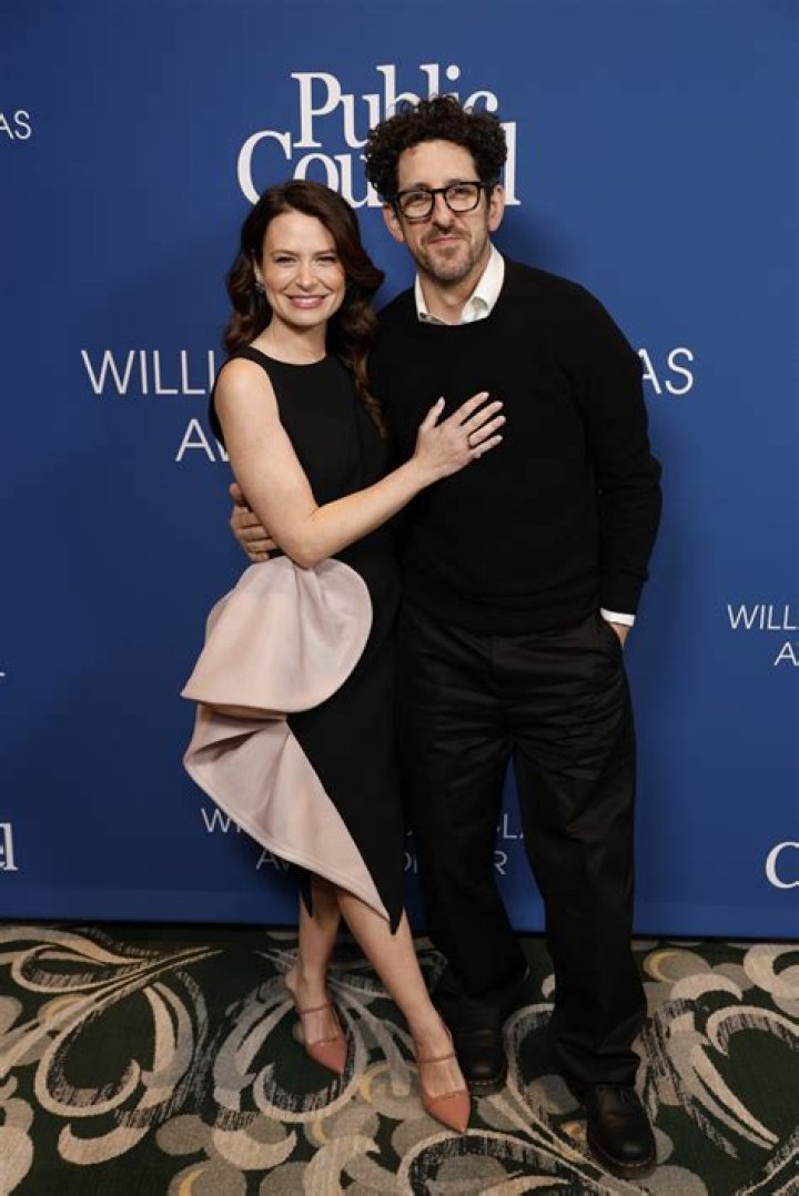 Sophie Lowe’s Boyfriend: Who is Sophie Lowe Dating?