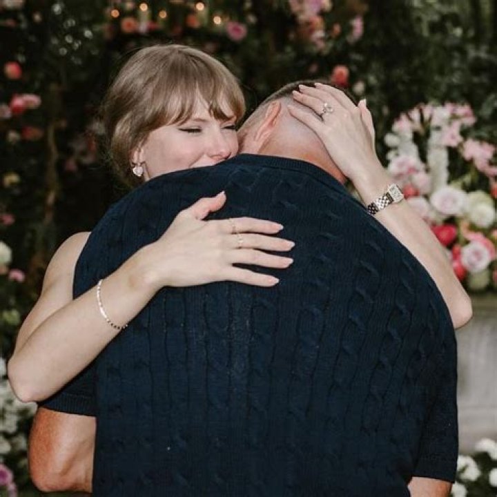 Taylor Mackenzie’s Boyfriend: Who is Taylor Mackenzie Dating?